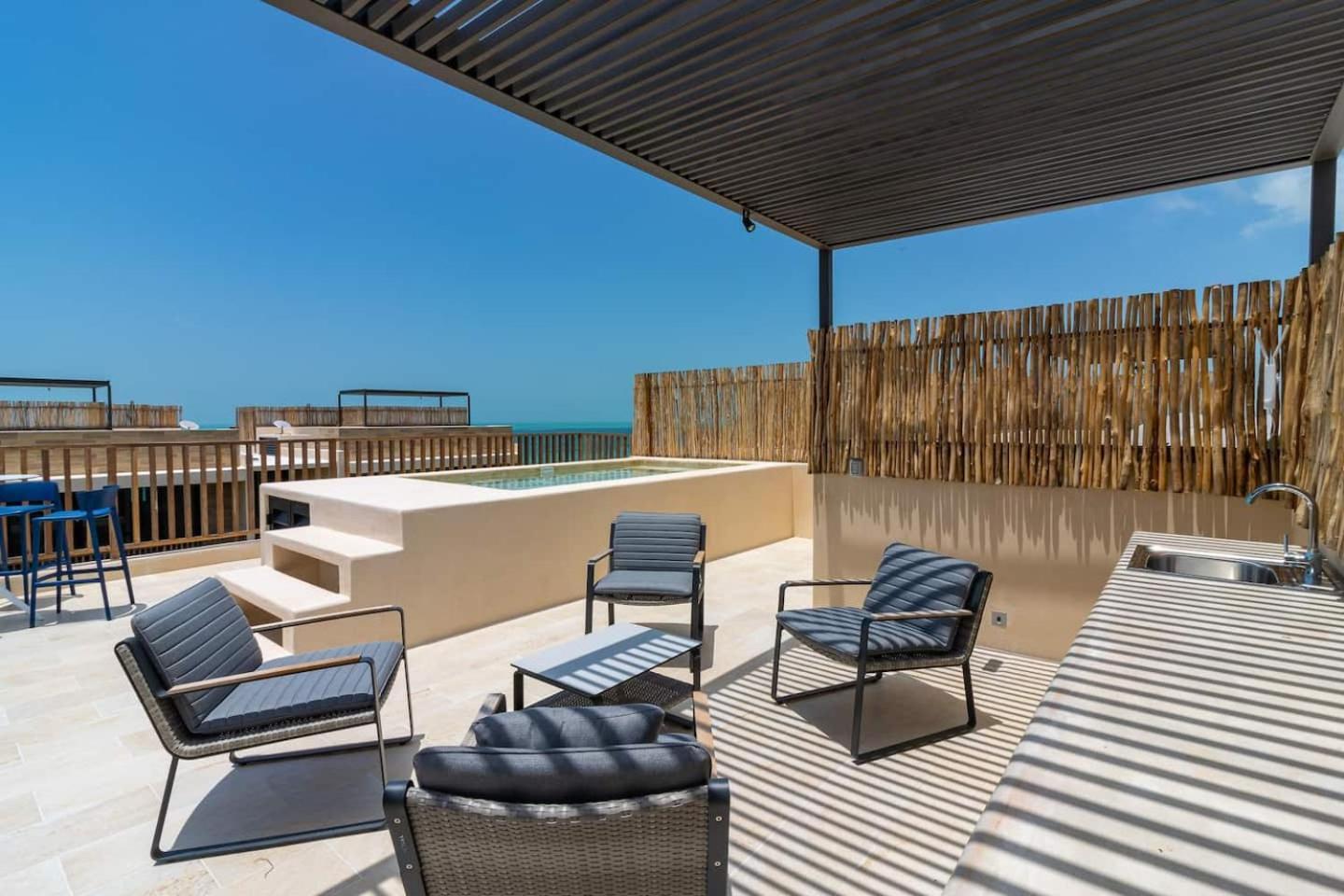 Penthouse Con Alberca Privada Y Hermosas Vistas Al Mar - A301 Остров Холбокс Экстерьер фото